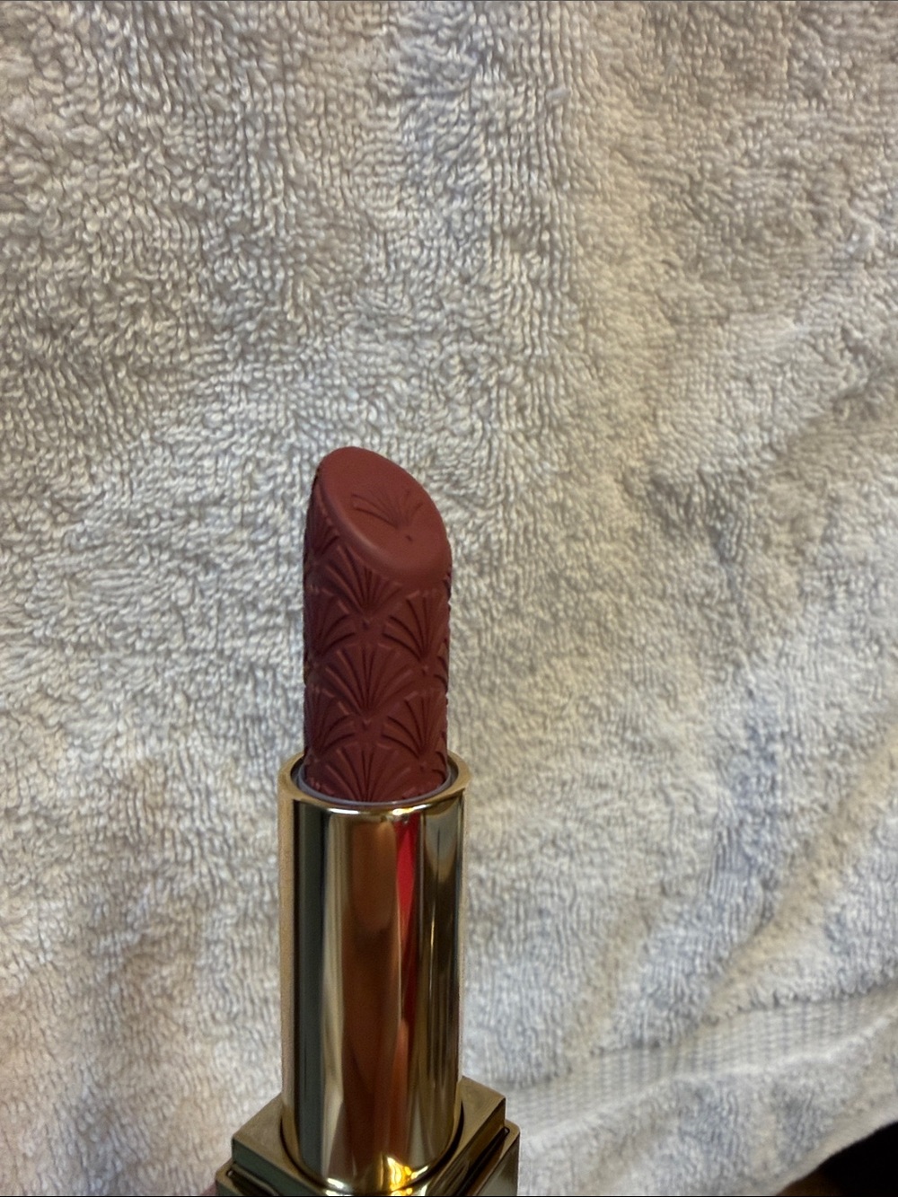 Estee Lauder Dusty Rose Embossed “Strictly Confidential “ Lipstic - Picture 2 of 3